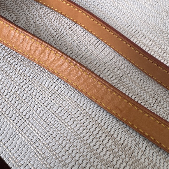 LV Vachetta Leather Shouler Strap - Picture 3 of 8